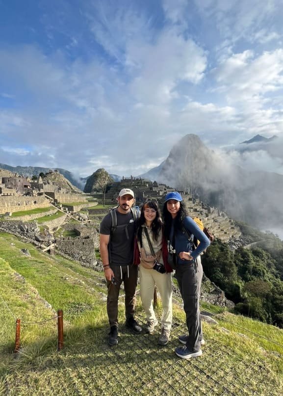 Turistas-de-Andean-04